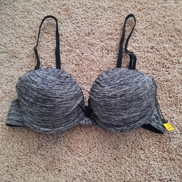 NWT Coobie 34 A Bra..  Padded Underwire, removable straps. - Picture 1 of 4